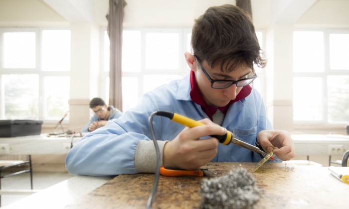 Altın fırsat kapısı: Meslek liseleri