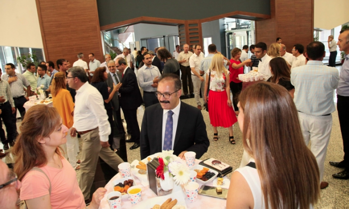 Gür: Aynı anda 4 bayramı kutluyoruz