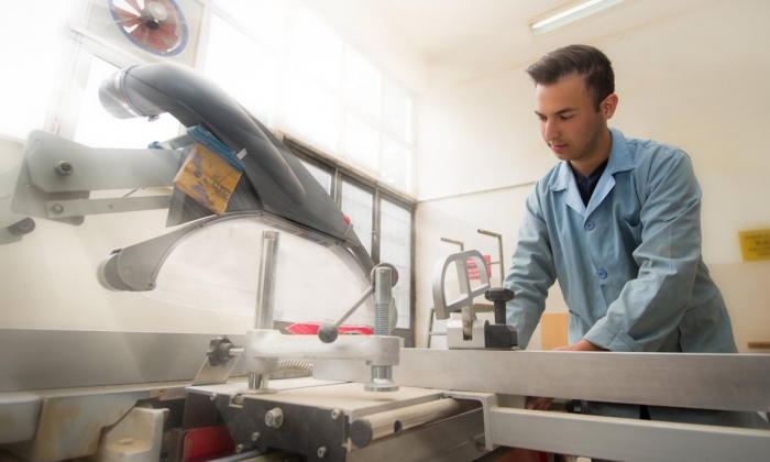 Mesleki eğitim merkezi öğrencilerine lise diploması imkanı