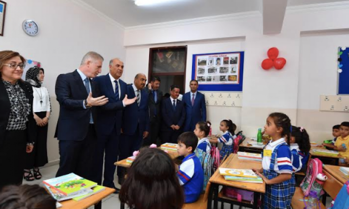 Vali Gül: Yapımı devam eden 4 bin derslikten 600’ü hizmete girdi