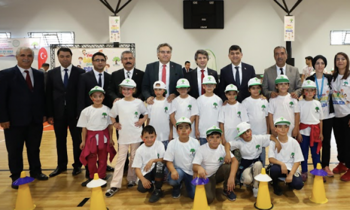 Önce öğren sonra eğlen projesi için imzalar atıldı