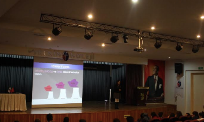 Seçkin Koleji'nde verimli çalışma teknikleri semineri