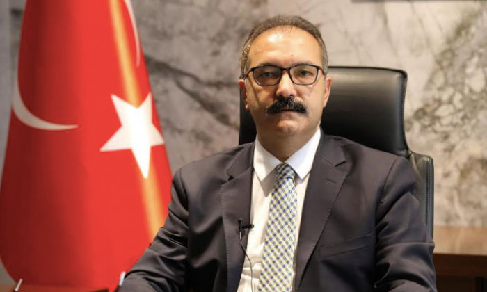 Rektör Gür'den sert yanıt