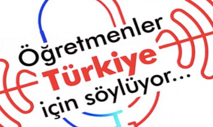 Öğretmenler, evlerde orkestra kurarak müzik kanalı açtı