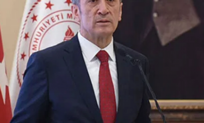 Bakan Selçuk: 31 Ağustos'ta okulları uzaktan eğitimle açıyoruz