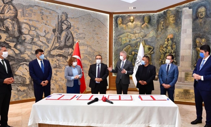 Ender PVC okul yapacak