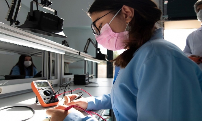 Meslek liseleri fabrika gibi