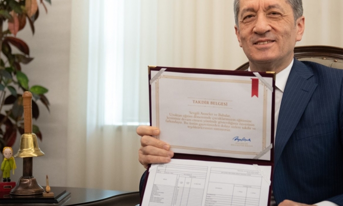 Her eve takdir belgesi