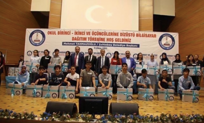 Şahinbey'den başarıya bilgisayar