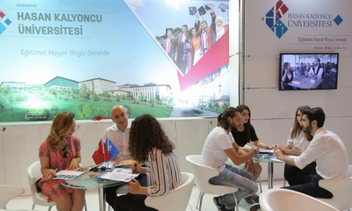 HKÜ Üniversite adaylarıyla buluşuyor