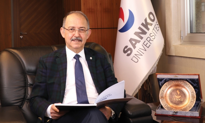 2022 tüm beklentilerimizin gerçekleştiği, umutlarımızın yerini bulduğu bir yıl olsun