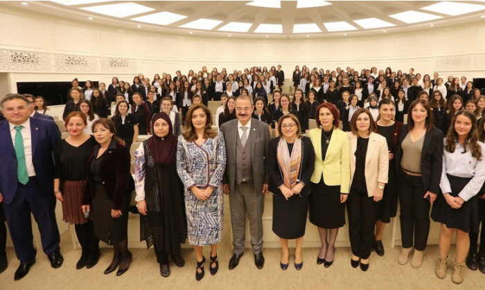 Haydi Kızlar Yönetime Projesinin konuğu SANKO Okulları oldu