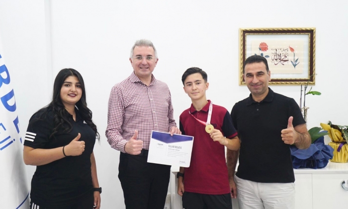 Erdem Koleji öğrencisi gururlandırdı!