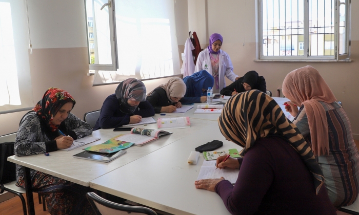 Şehitkamil’de okuma-yazma kursları başladı