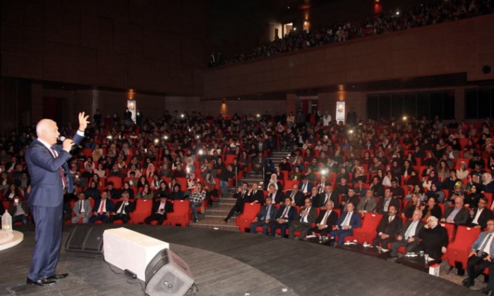 GAÜN’de Nihat Hatipoğlu coşkusu