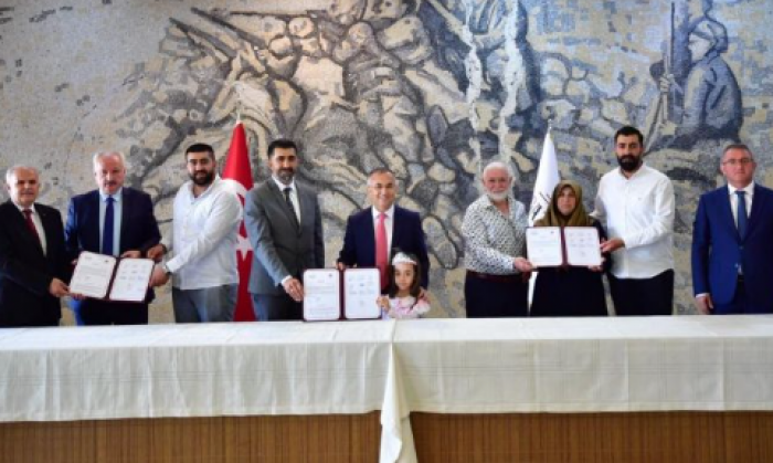 Eğitime destek sürüyor