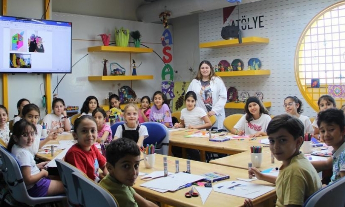 Çocuklar tatilini verimli geçiriyor