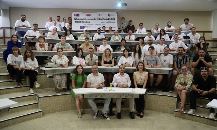 Genç girişimcilerin geleceğine ışık tutan proje