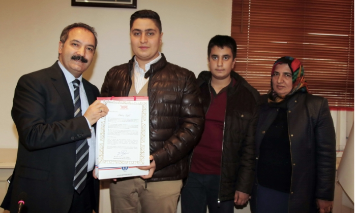 GAÜN’ü ilk sırada tercih edenlere burs