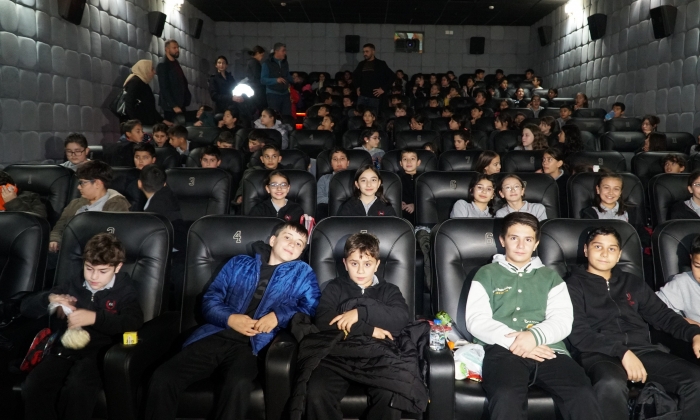 Öğretmenler, Öğrencileriyle Birlikte “Öğretmen” Filmini İzledi