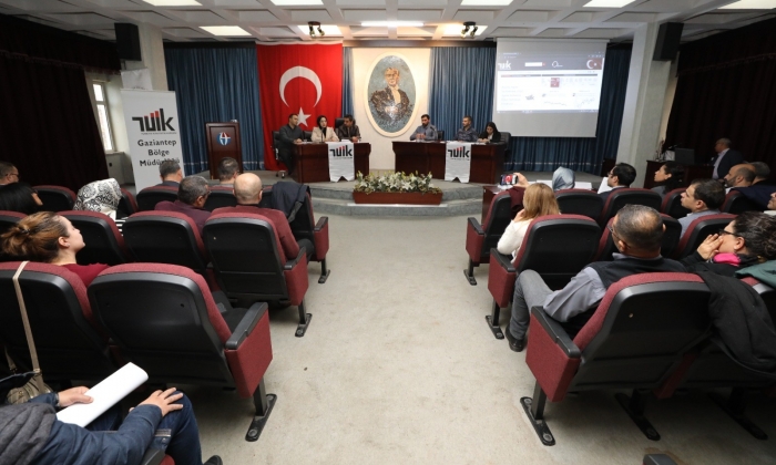 GAÜN’de Münazara düzenlendi