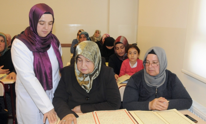 Gaziantep'te Kuran-ı Kerim kursuna yoğun talep