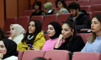 GAÜN’de Triko Örgüde Tasarım Aşamaları Söyleşisi
