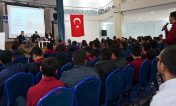 Erdem Koleji'nde Kariyer Sohbetleri başladı