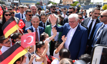    Steinmeier’den  Gaziantep'te Okul Ziyareti