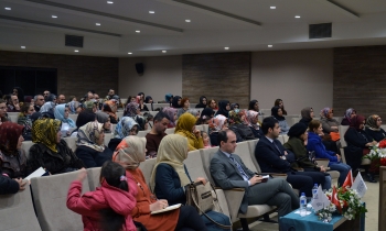 Öğretmenler yazarlarla buluştu