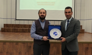 Erdem Koleji'nde velilere özel  "sağlıklı iletişim" semineri