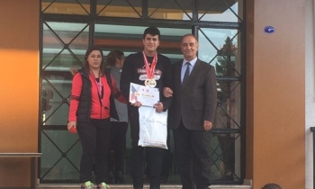 Özel Çağdaş Bilgi Anadolu Lisesi'nden Türkiye başarsı