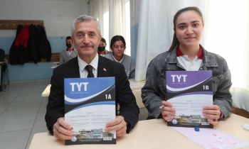 Şahinbey 16 Milyon  Kitap Dağıttı