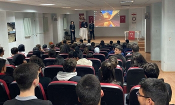 Jandarma Öğrencilere Mesleği Tanıttı