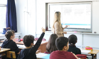 Öğretmenlerin İl İçi İsteğe Bağlı Yer Değiştirme Duyurusu Yayımlandı