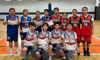 SANKO Okulları Şampiyon Oldu