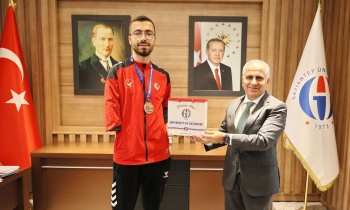 Avrupa Şampiyonu Osman Ertürk’ten Rektör Doğan’a Ziyaret