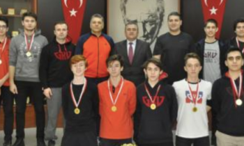 GKV'nin şampiyonları ödüllendirildi