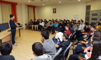 SANKO Okullarında liseliler ortaokul öğrencilerini konuk etti