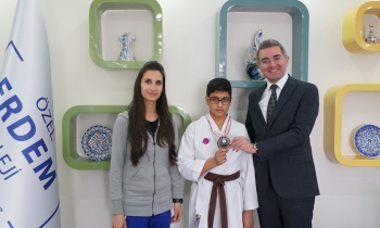 Erdem Koleji öğrencisinden karate başarısı