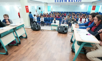 Erdemli Öğrencilerin Münazara Yarışması