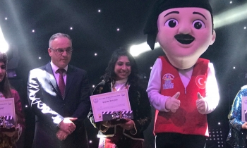 GAÜN ÖĞRENCİSİ ÖZNUR KÖK TÜRKİYE İKİNCİSİ OLDU