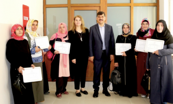 Hem okuyup hem yazabiliyorlar