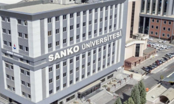 SANKO Üniversitesi'nde mezuniyet heyecanı