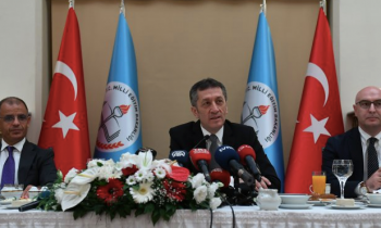 Bakan Selçuk, medya temsilcileriyle bir araya geldi