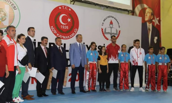 Nizip Salih İlhan İmam Hatip Ortaokulu'ndan Türkiye başarısı