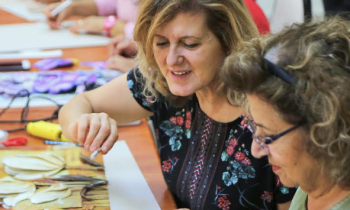 Kadınlar Rölyef Kursu ile stres atıyor