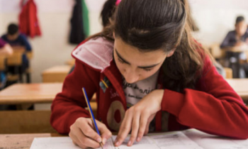 MEB dört beceride Türkçe sınav yapacak