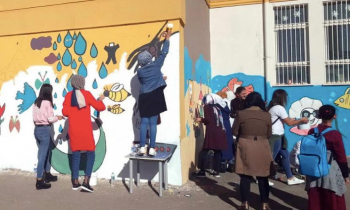 GAÜN'lü öğrenciler okul boyadı