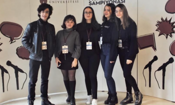 SANKO Okulları münazara takımı ikinci tura geçti